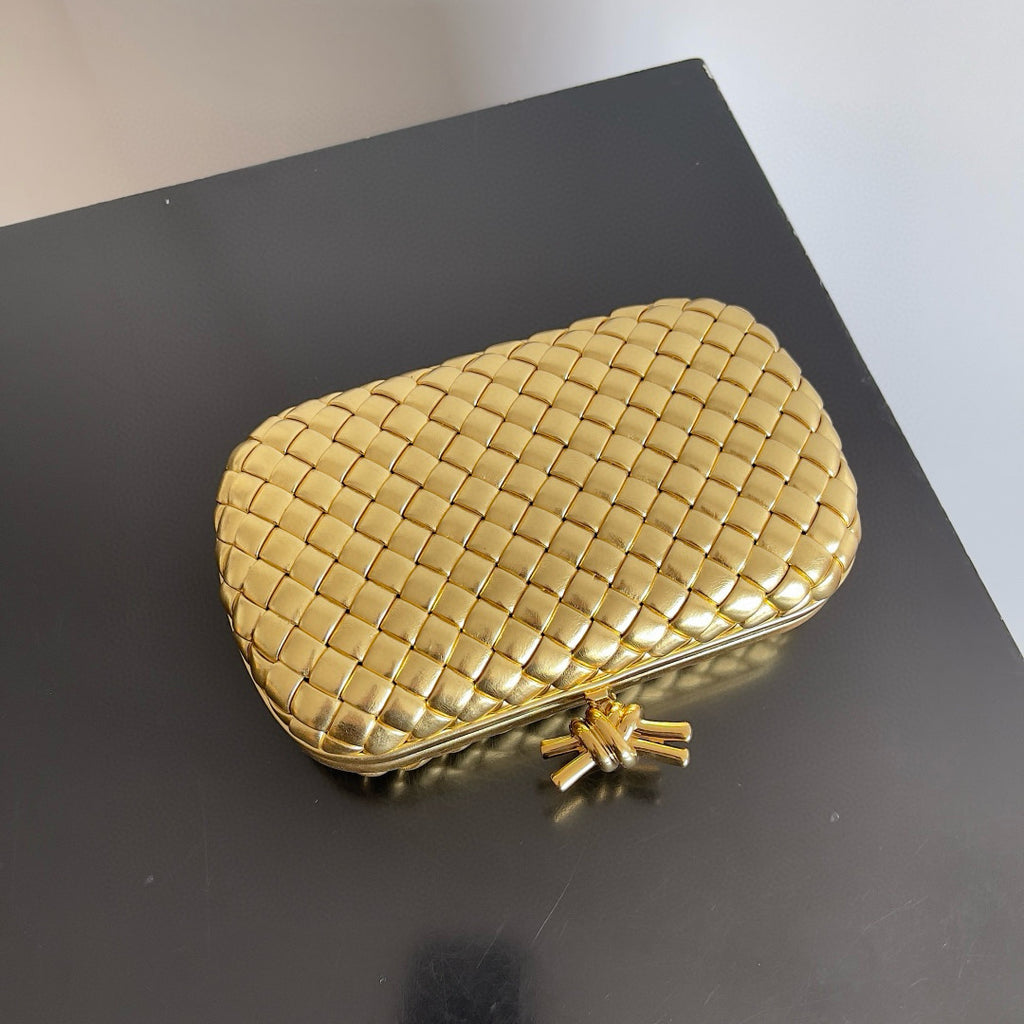 Bottega Veneta Knot Women's Solid Colour Metallic-Feel Bow-Knot Lock Clasp Lambskin Evening Bag Clutch Bags #77719