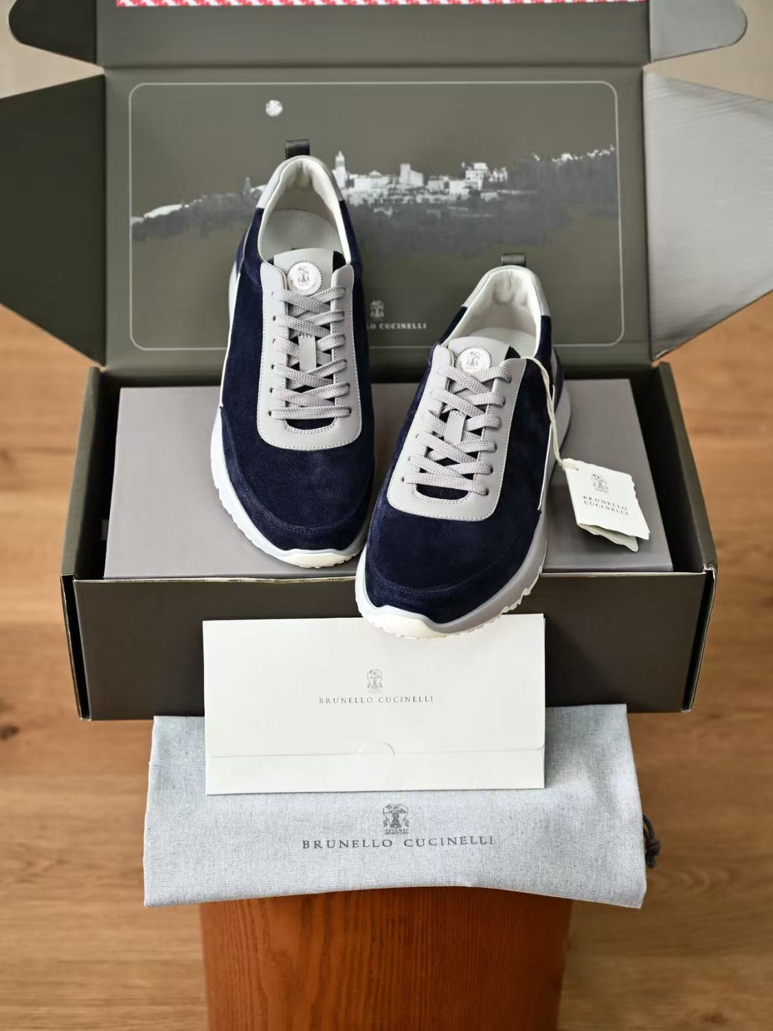 Brunello Cucinelli Men's Leather Sneakers #387382