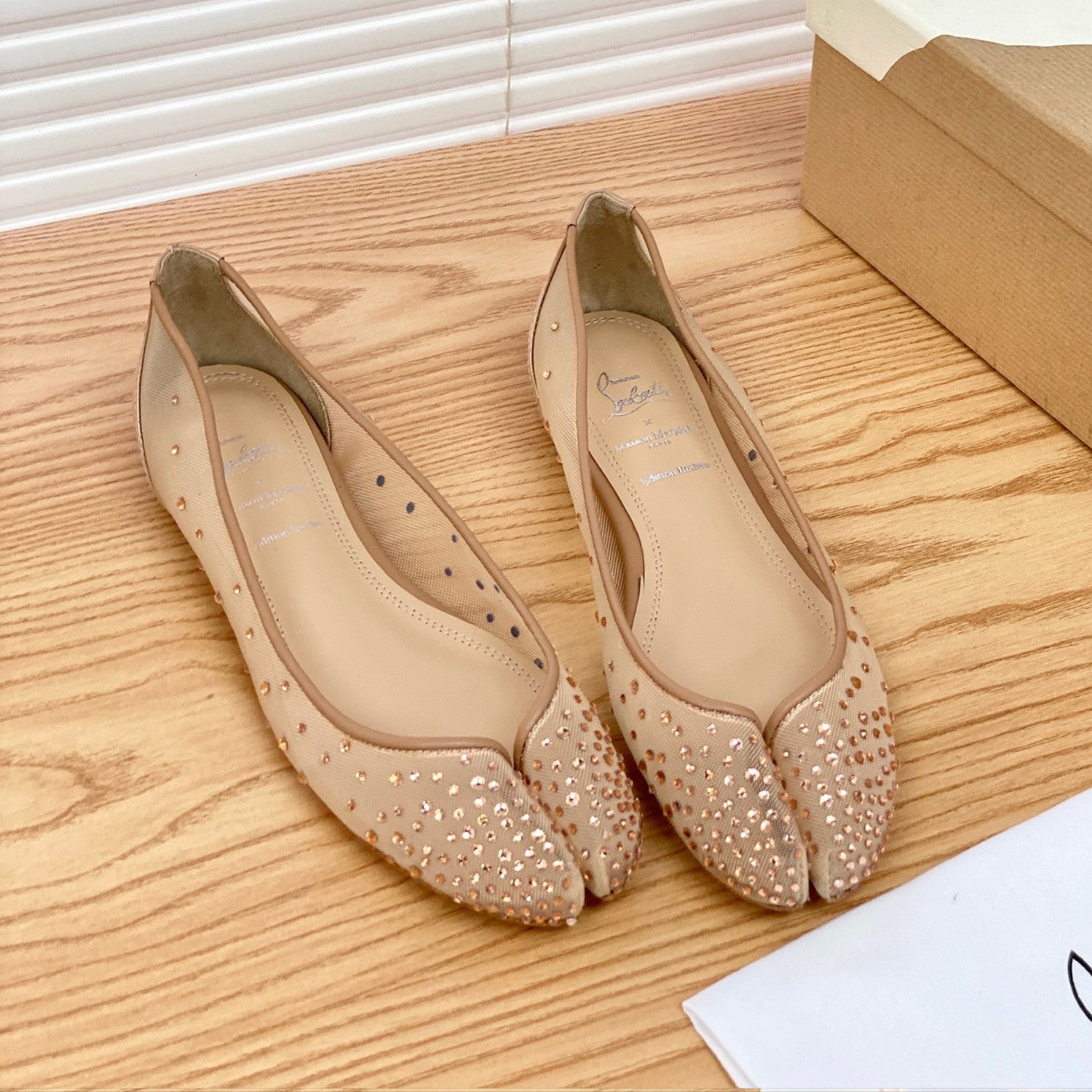 Christian Louboutin X Maison Margiela Women's Spring And Summer New Mesh Temperament Rhinestone Split Toe Flat Shoes Versatile Ballet Shallow Mouth Single Shoes Ngvp #1494