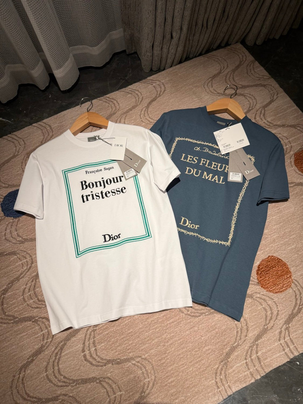 Dior T-Shirt with Book Cover Embroidery Relaxed Fit White and Green Cotton Jersey #337069