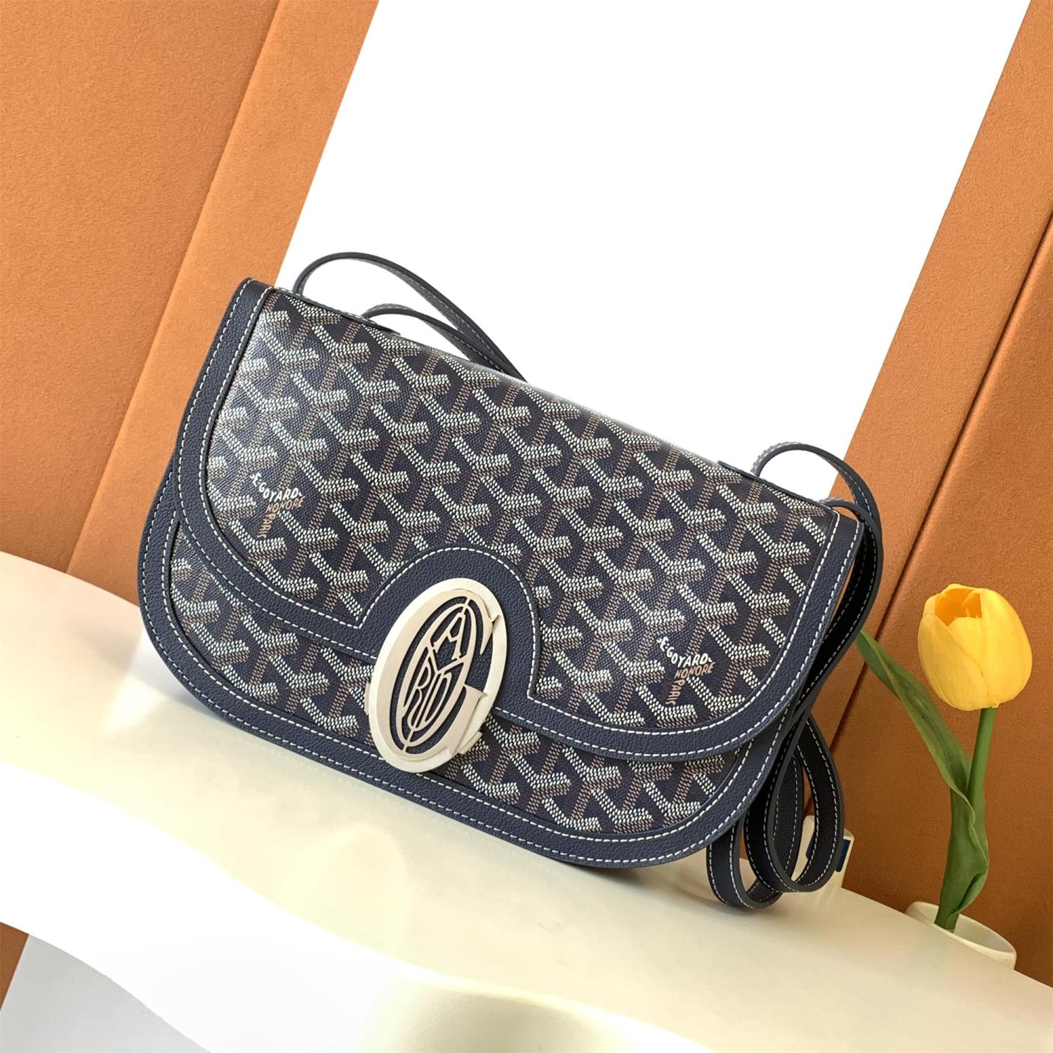 GOYARD Men's and Women's Old Flower Full Print Adjustable Shoulder Strap Canvas Patchwork Leather Flap Messenger Bag Shoulder Crossbody Bags #75318