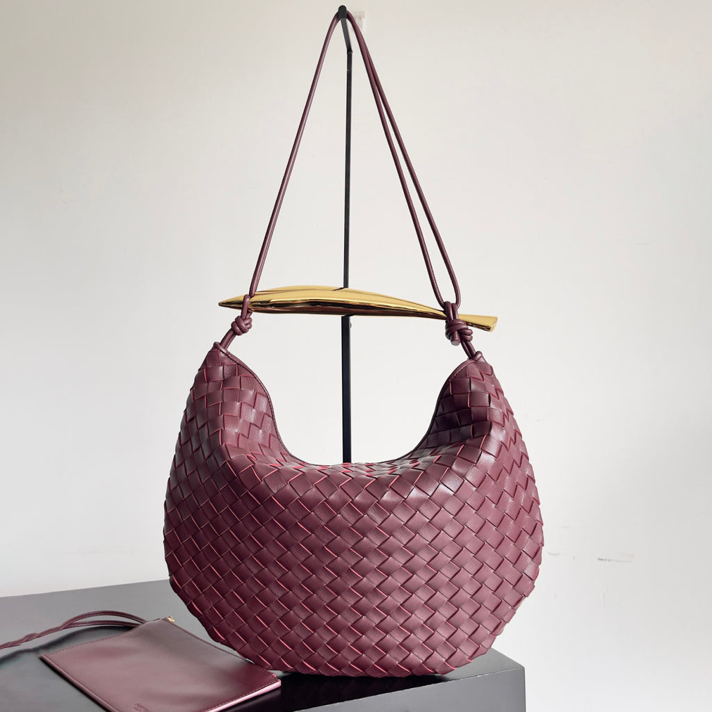 Bottega Veneta Women's Solid Color Woven Magnetic Clasp Closure Sheepskin Half Moon Bag Casual Sardine Tote Bags #75432
