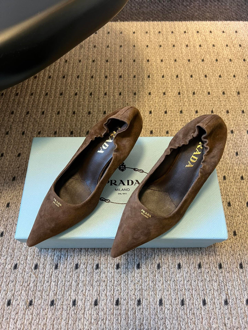PRADA Cocoa Brown Suede Pumps #334368