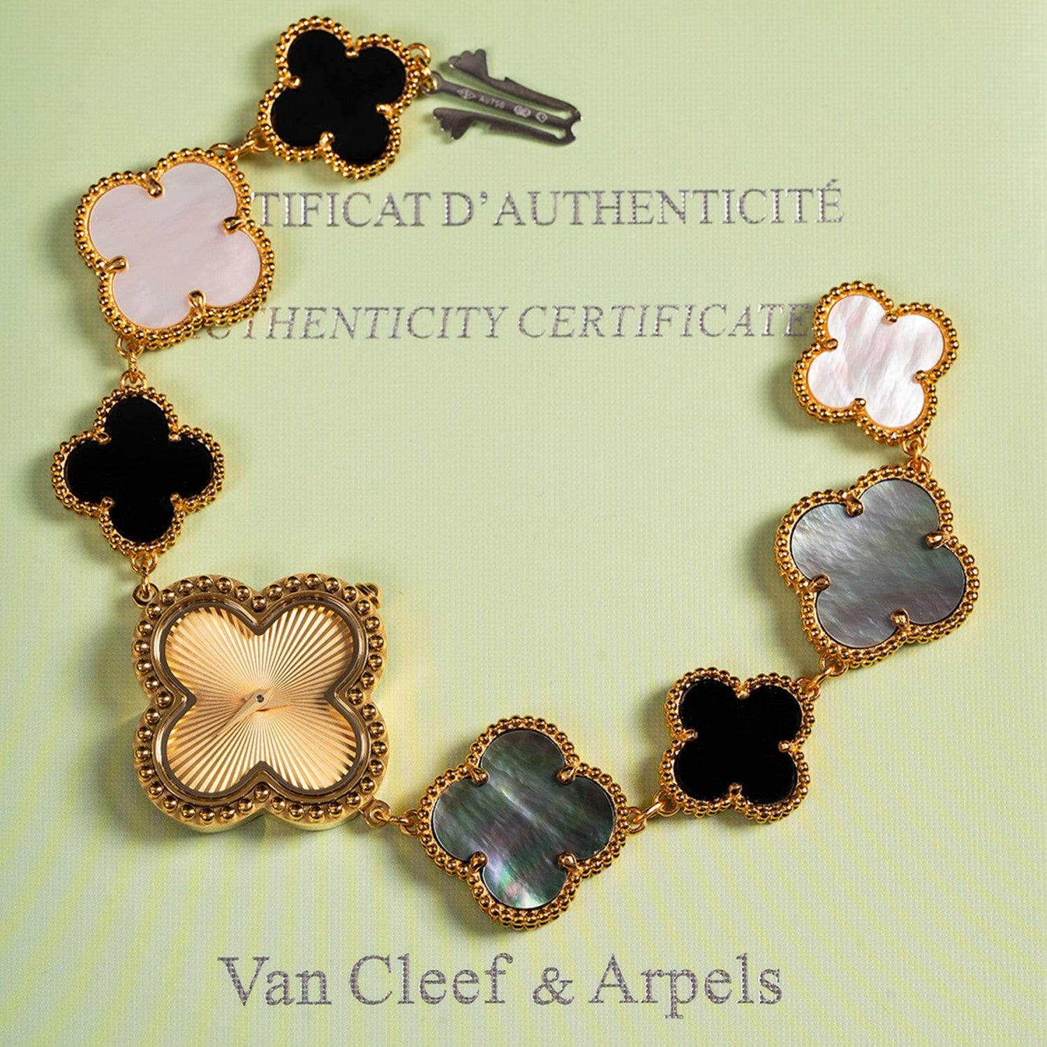 Van Cleef&Arpels Alhambra Watch Small Model Color Silver Gold Rose Gold Lucky Clover Quartz Movement Onyx Shell Watch Accessories #81415