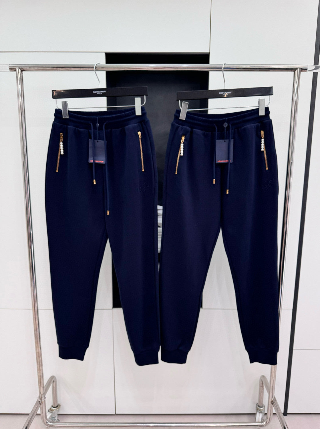 Louis Vuitton Men's Spring and Fall Letter Embroidered Ribbed Drawstring Casual Pants #99571