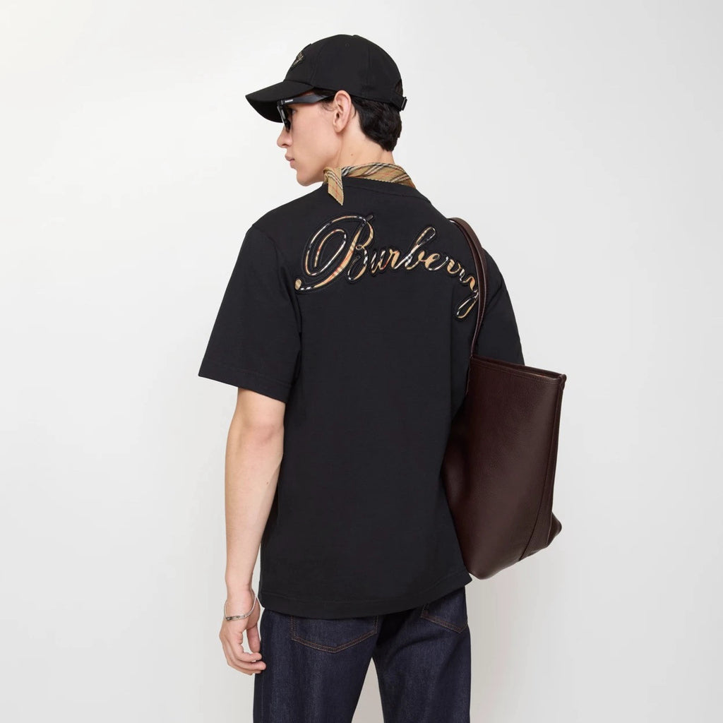 Burberry 26ss Men's and Women's Artistic Font Logo Embroidered T-shirt #333415
