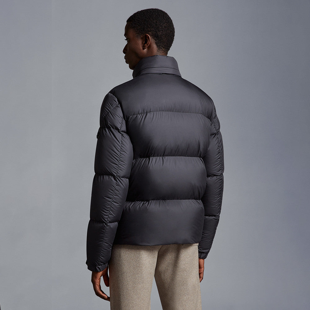 Moncler Besbre Short Down Jacket #336609