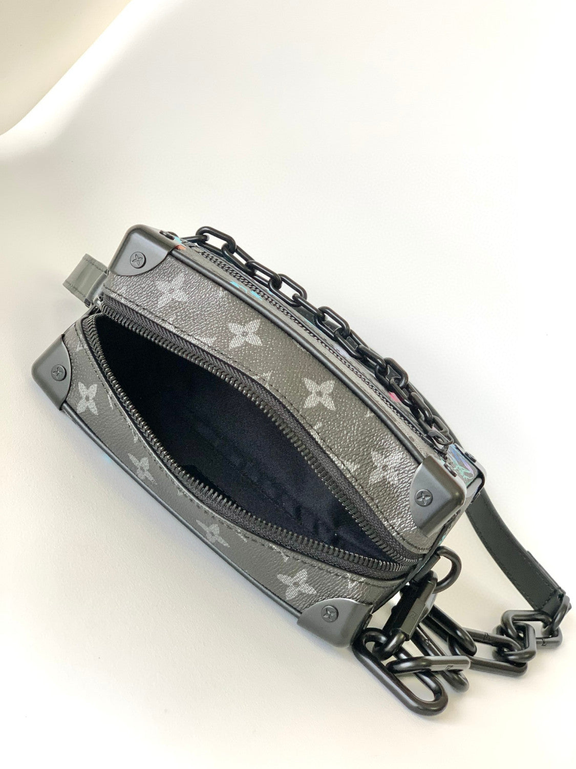 Louis Vuitton Mini SOFT TRUNK  Men's And Women's Classic Vintage Floral Print Zipper Clutch Bag Shoulder Bag  Chain Bag Crossbody Bag  Bags M69072 #79151
