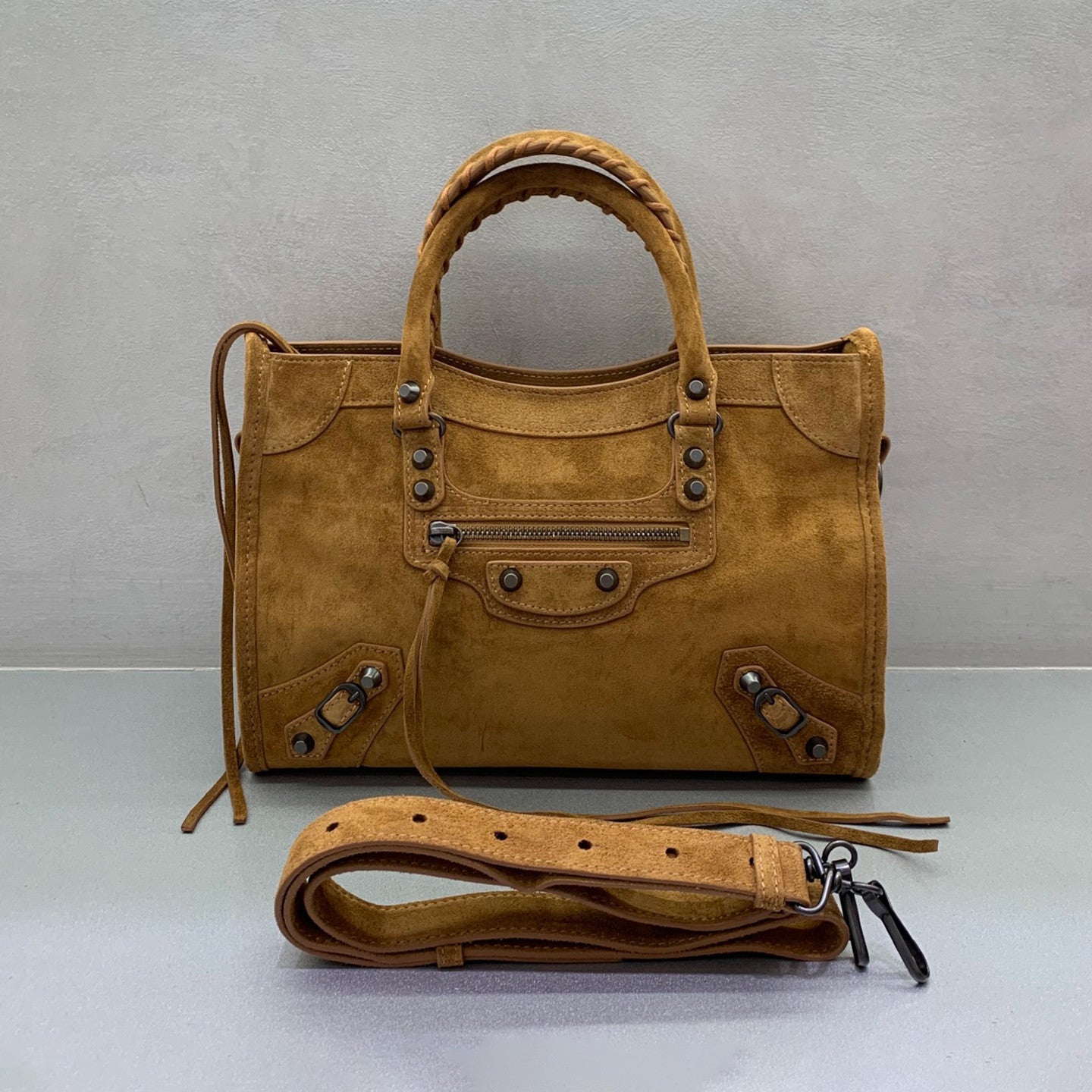 Balenciaga Women's Le City Medium Handbag Solid Color Woven Handle Leather Crossbody Shoulder Bag Bags 8114422AB2A2533 #81497