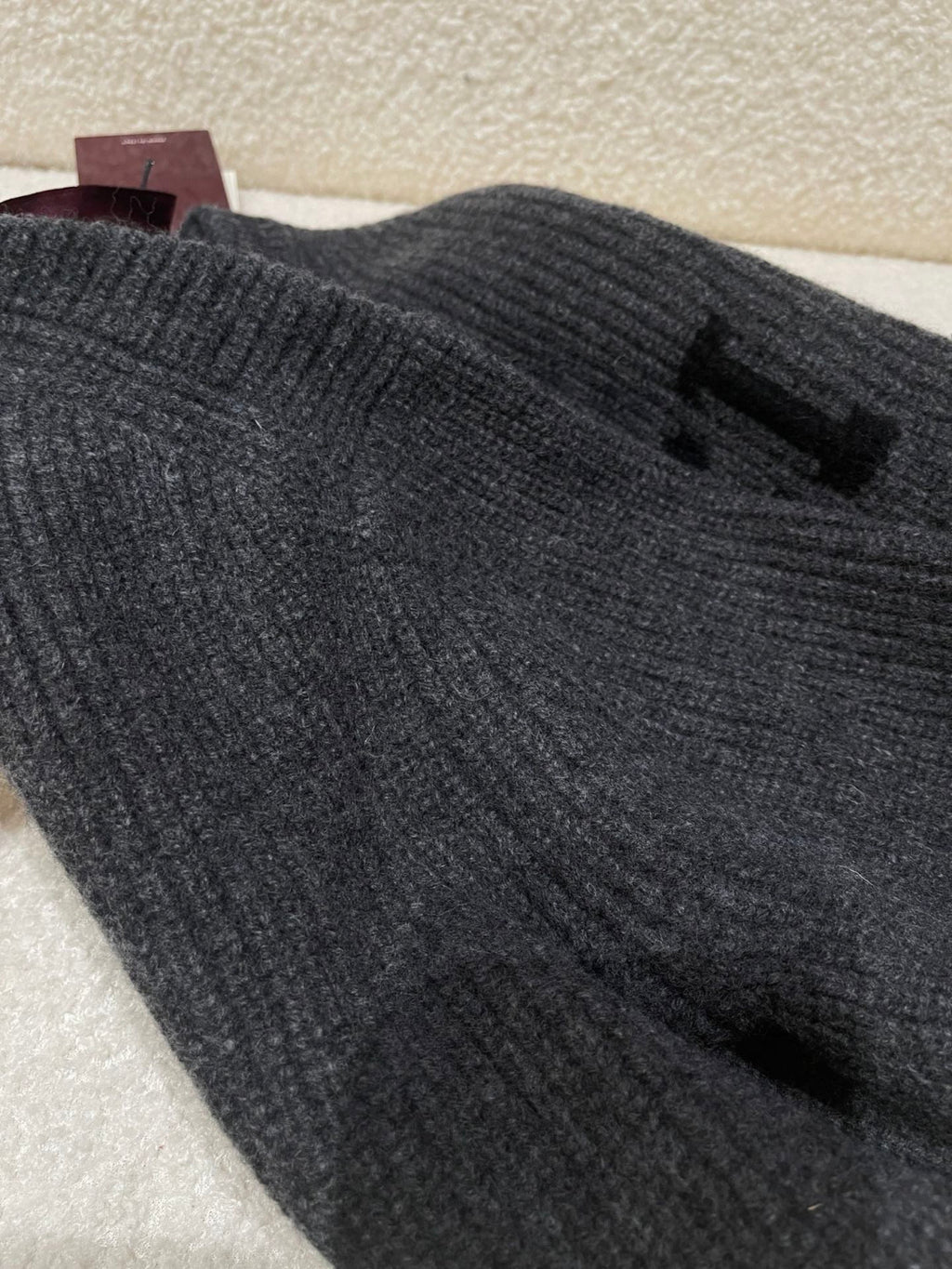 Gucci Wool Cashmere Rib Knit Sweater in Dark Grey and Black #332663