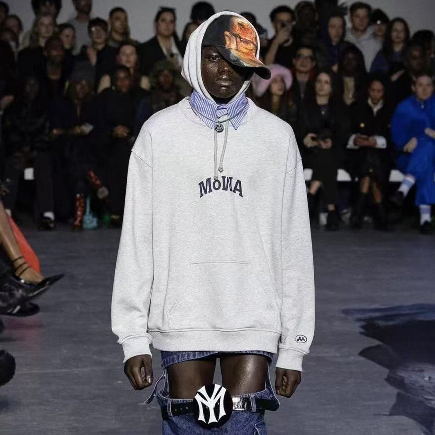 Mowalola Sweat Suit Sport Gray Suit Loose Cotton Men's And Women's Spring And Fall Casual Simple Embroidery Letters Hooded Sweatshirt Sweatpants Ngvp #1746