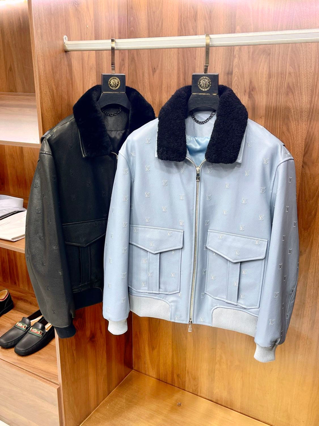 Louis Vuitton Men's Fall/winter Pilot Drawstring Jacket Solid Color Logo Jacquard Hair Collar Colorblocking Leather Jacket #71553