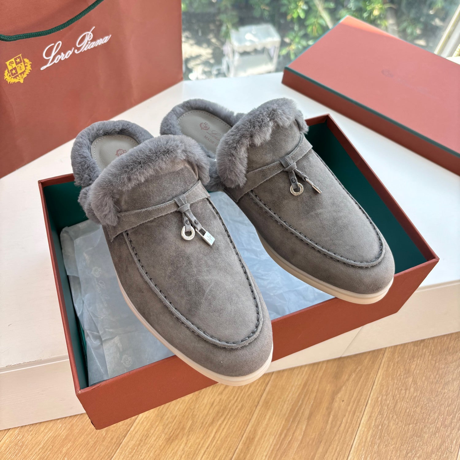 Loro Piana Women's Autumn/Winter Fashion Casual Suede Round Toe Flat Loafers With Exposed Heels Shoes #78312