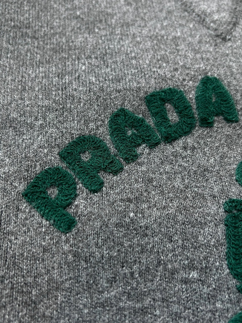 Prada Men's And Women's Spring/autumn Fashion Casual Wear Casual Solid Color Crew Neck Logo Embroidered Knit Sweater #78874