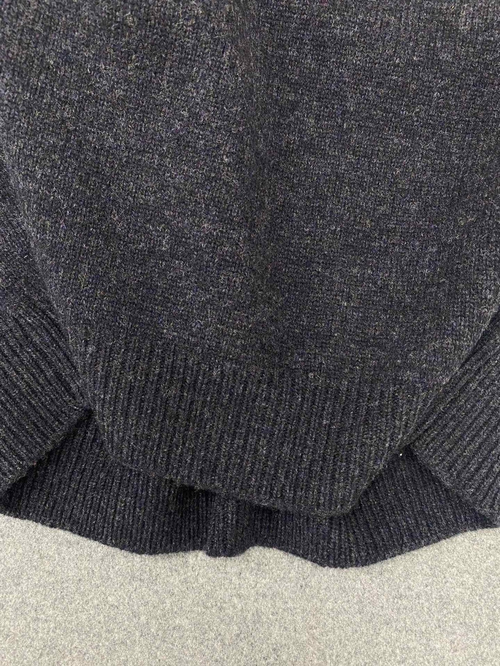 Louis Vuitton Embellished Long Sleeved Merino Wool Crewneck #289751
