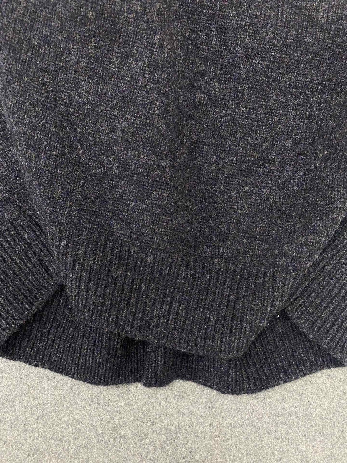 Louis Vuitton Embellished Long Sleeved Merino Wool Crewneck #289751