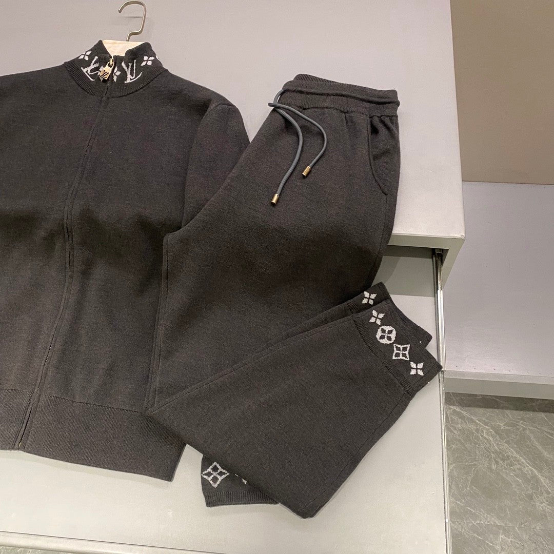 Louis Vuitton Men's Spring Solid Color Printed Zipper Stand Collar Long Sleeve Jacket Drawstring Casual Pants Set Suit #75237