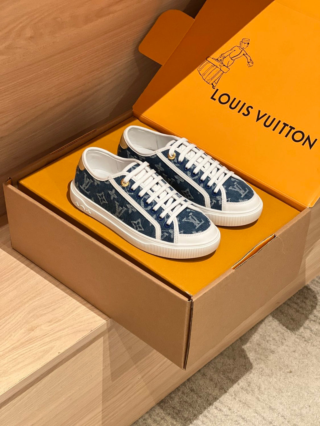 Louis Vuitton LV Lagoon Men's And Women's Solid Color Letter Print Lace-up Low-top Denim Leather Sneakers Shoes #77732