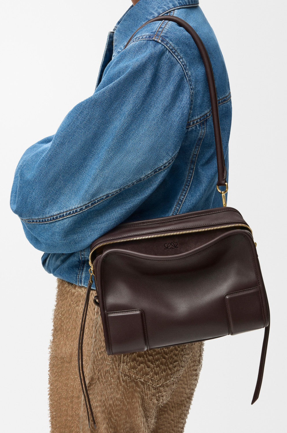 Loewe Small Amazona Handbag Shoulder Bag Crossbody Bag Minimalist Two-tone Suede Handbag Small Square Bag A039as0x02 #82973A