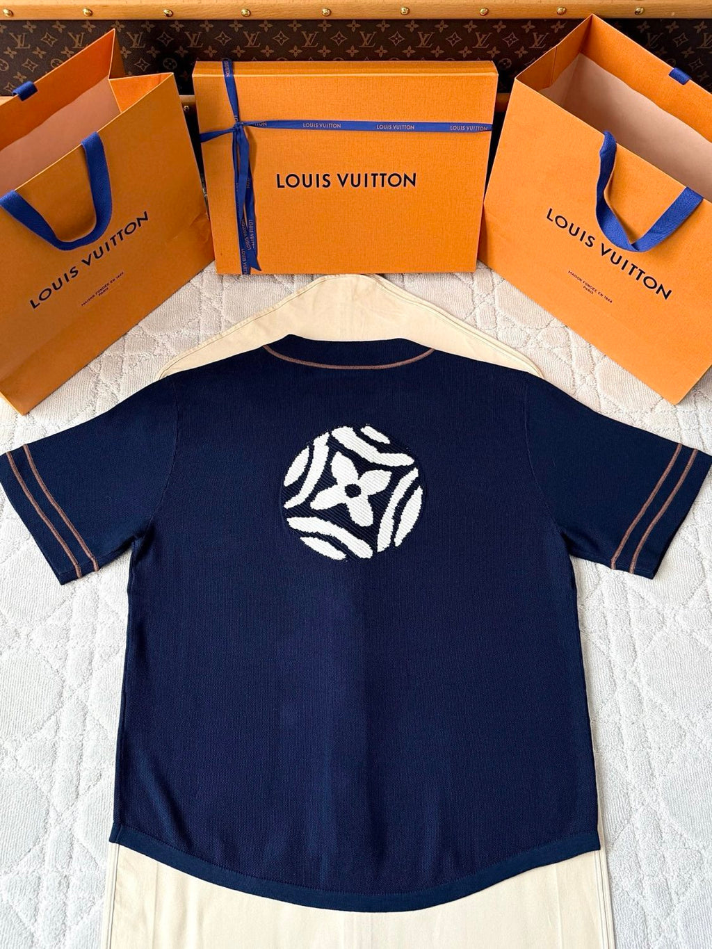 Louis Vuitton Men's Summer Fashion Casual Single Breasted Embroidered Pattern Short Sleeved Knitted Baseball Shirt #78426