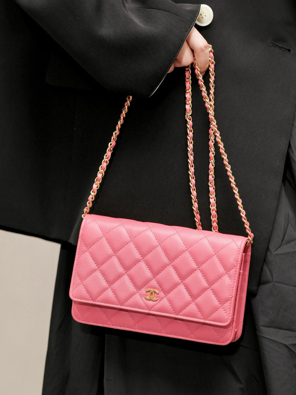 Chanel Woc Diamond Lattice Gold Logo Caviar Leather Chain Crossbody Bag Luxury Temperament Exquisite Women's Bag Bags  #81645