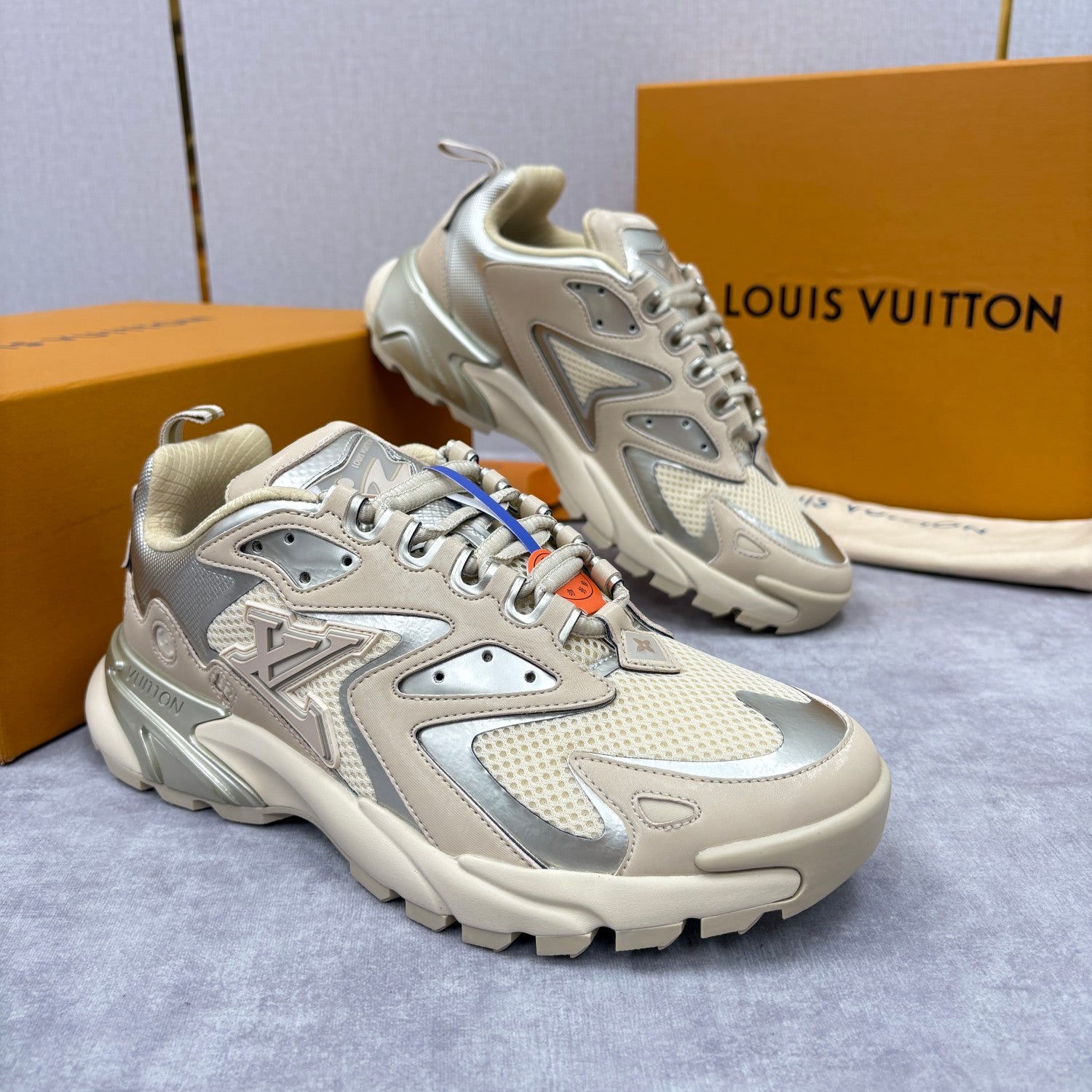 Louis Vuitton LV RUNNER TATIC Men's And Women's Spring/summer Casual Round Toe Lace Up Floral Logo Low Top Casual Sneakers Shoes #78323