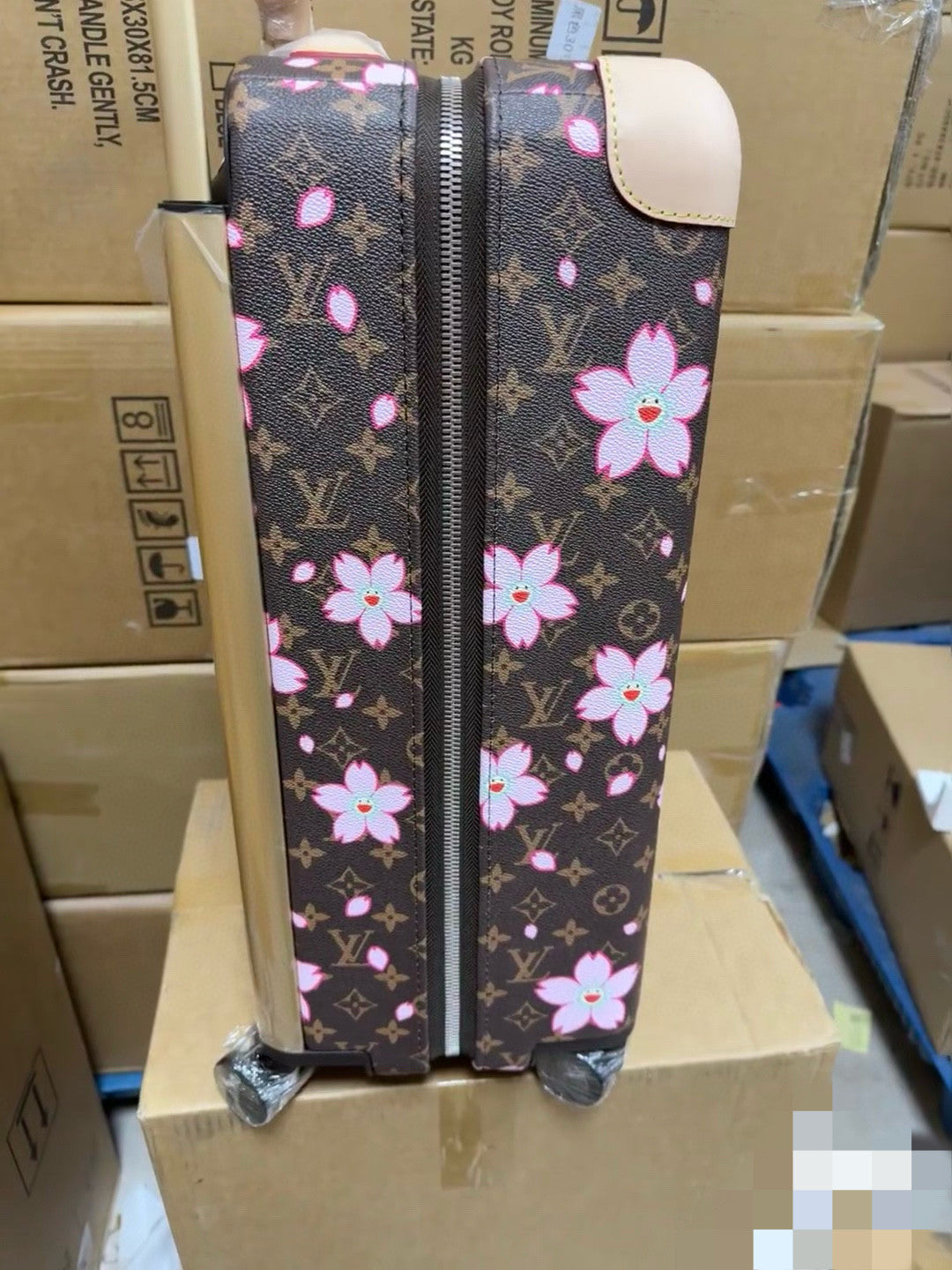 Louis Vuitton x Takashi Murakami Horizon Cherry Blossom Series 20-inch Luggage Coated Canvas Solid Color Travel Box Bag Bags M13788 #81581
