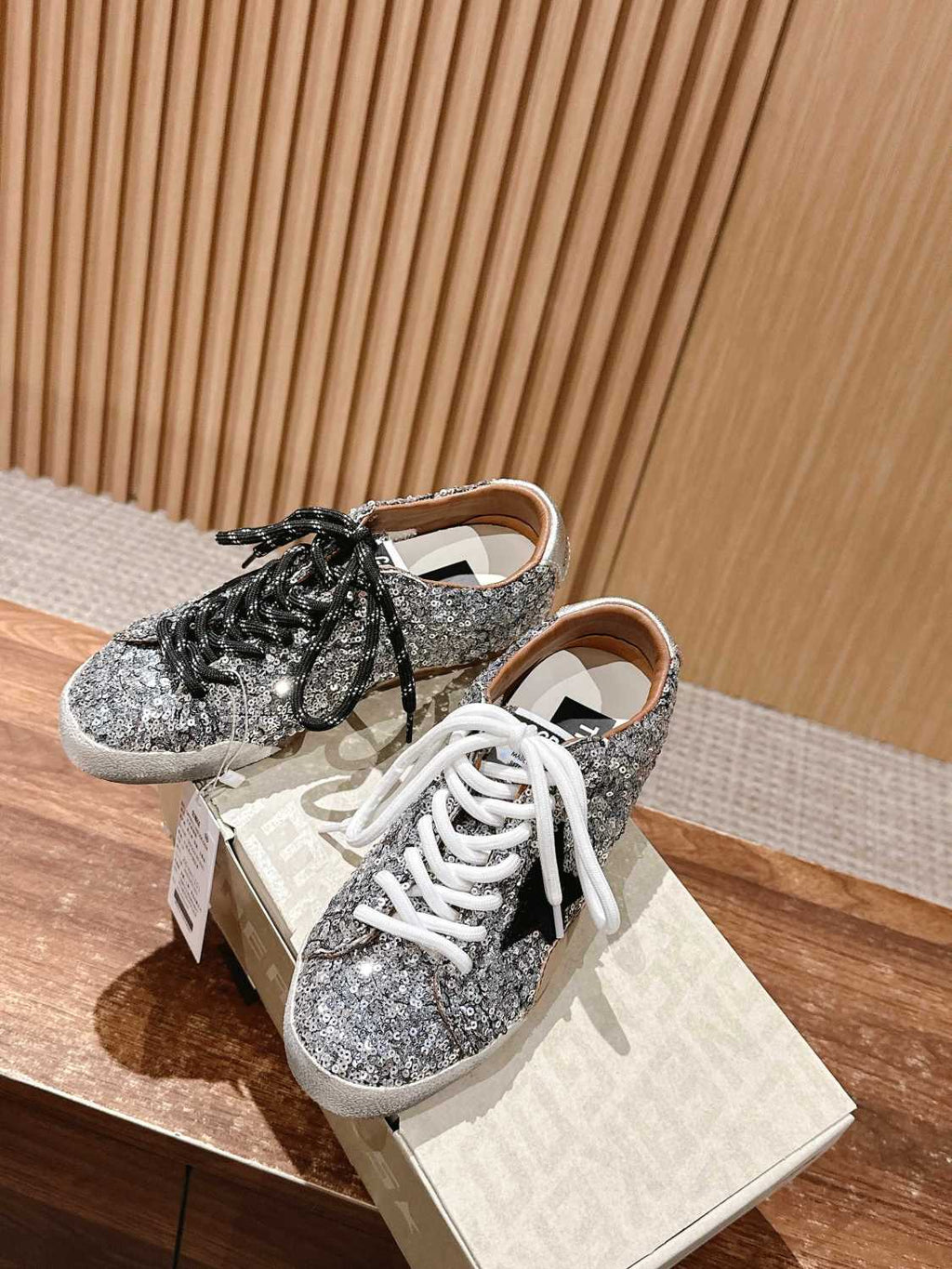 Golden Goose Women's Spring/summer Fashion Casual Round Toe Lace Up Leather Low Top Sequined Shoes Thin Sole Design Everyday Versatile Casual Shoes #78511
