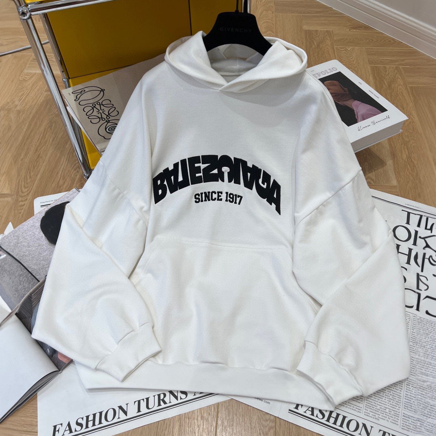 Balenciaga Back Flip Round Hoodie Oversize In Black Mirror Letter Hooded Sweatshirt Pullover #96248