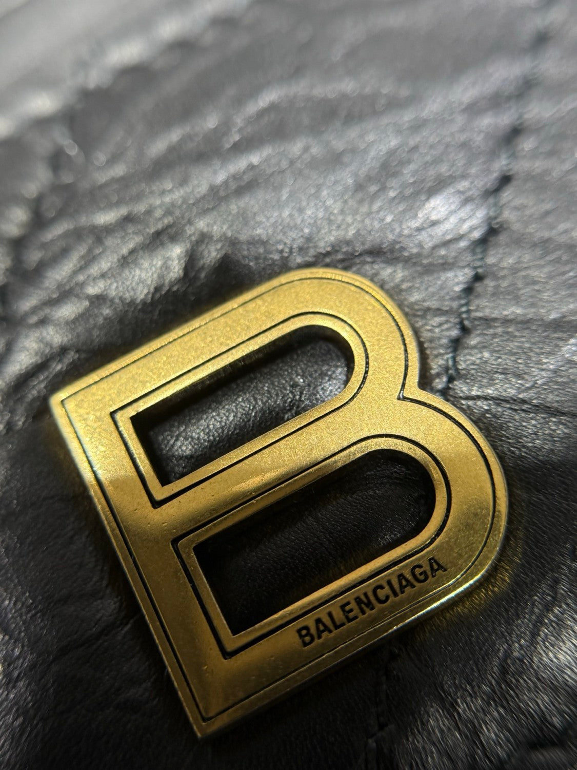 Balenciaga CRUSH Unisex Fashion Classic Solid-color Embossed B Logo Metal Accessories Card Holder Wallet  Bag Bags 766467210J11000 #78543