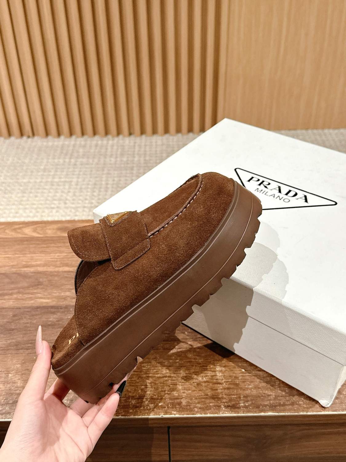 Prada Women's Spring And Summer Solid Color Suede Round Head Overfoot Leather Birkenstocks Slippers Shoes #76559