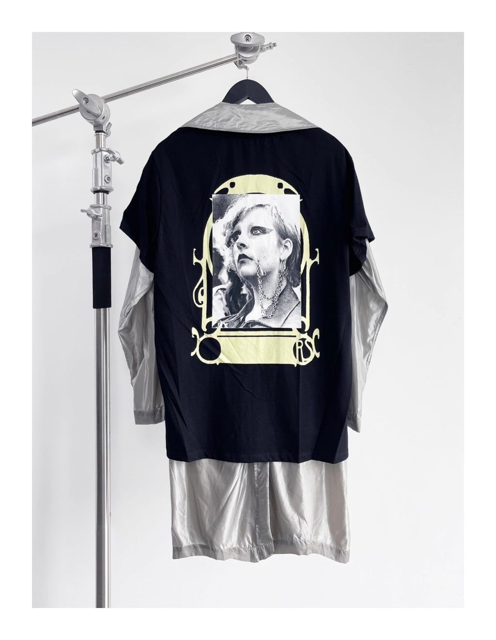 Raf Simons Men's Spring And Summer Punk Fake Two Pieces Splicing Silver Poplin Long Trench Coat Loose Jacket Ngvp #2464