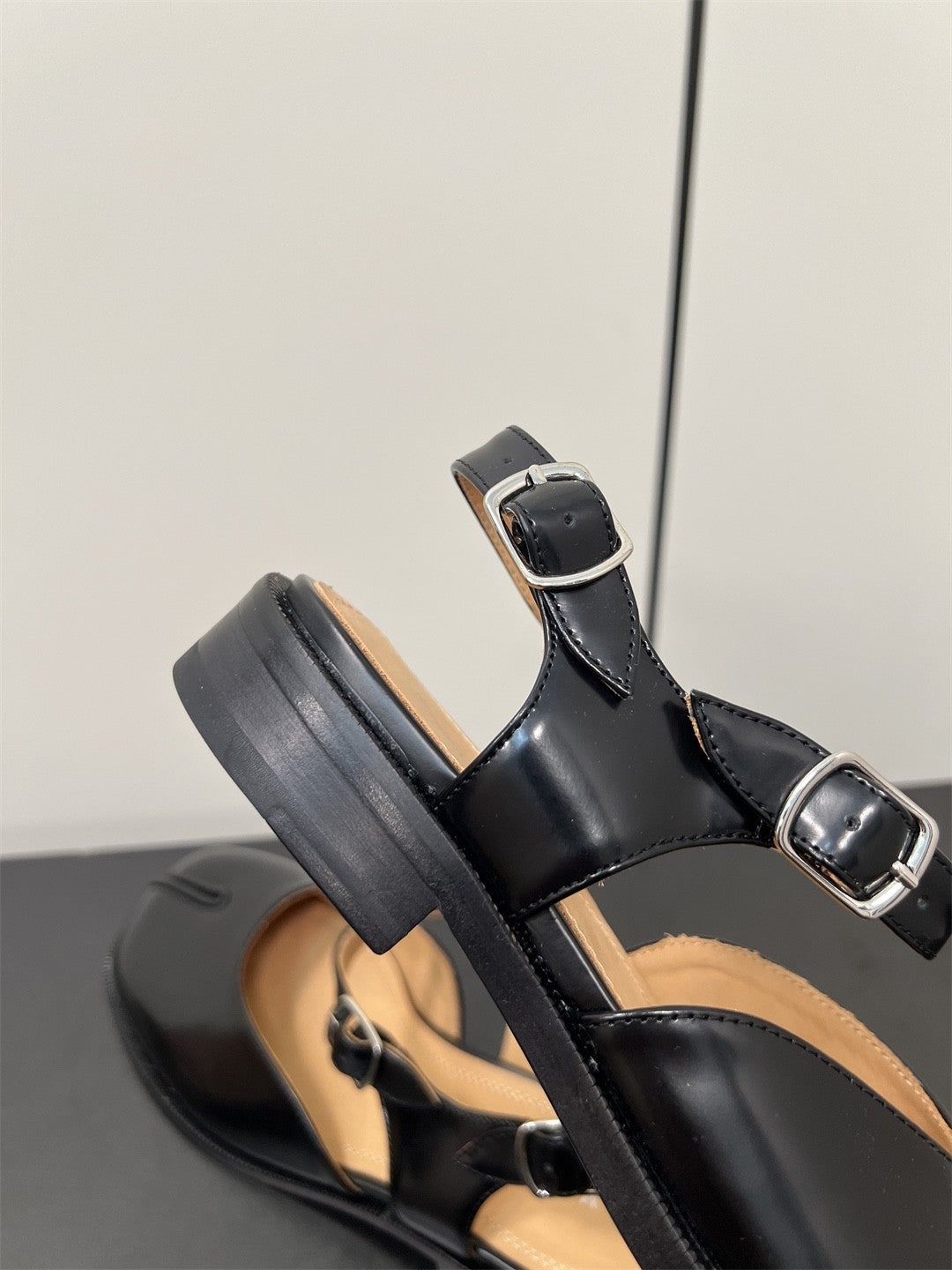 Maison Margiela Tabi Sandals in Black #333695