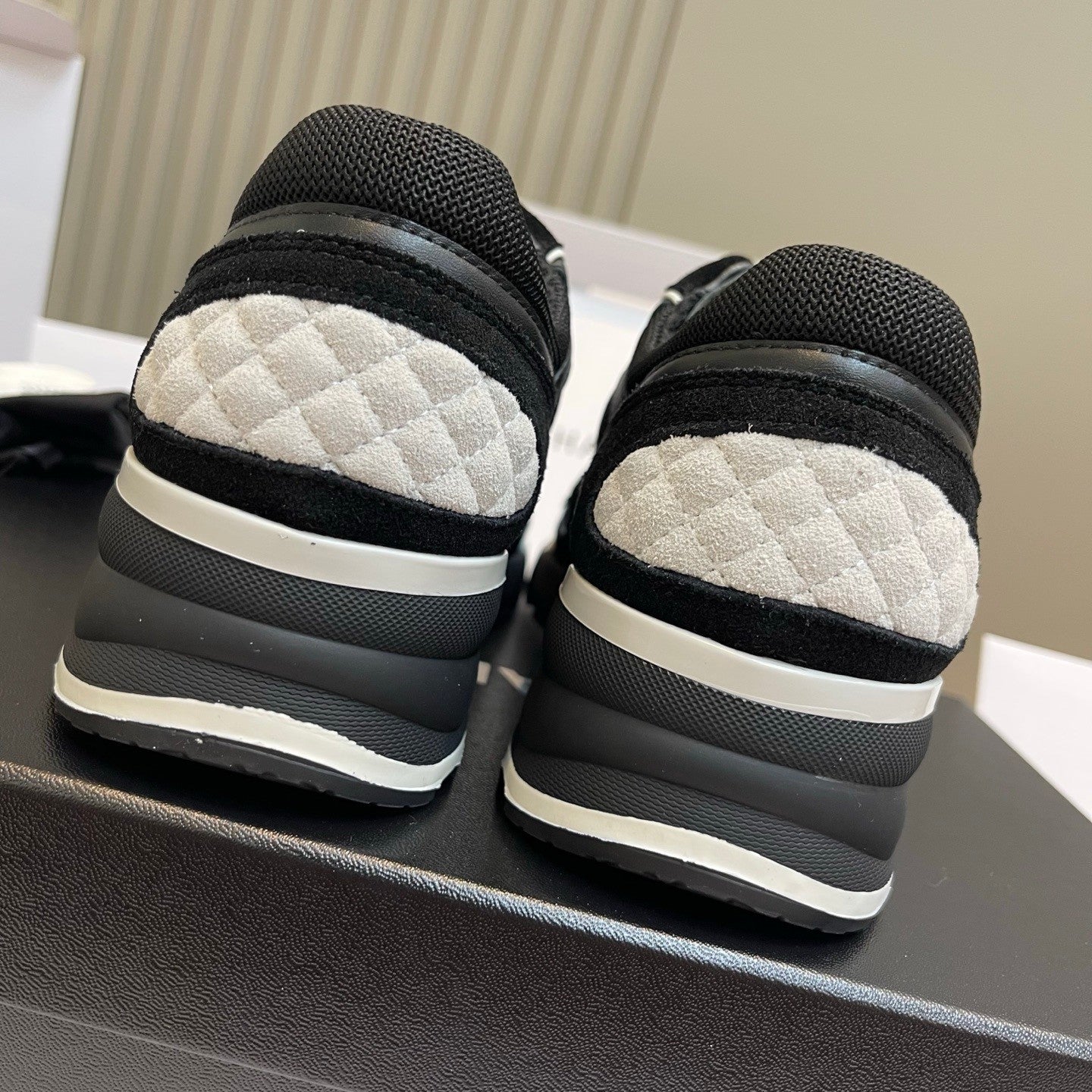 Chanel Sneakers Mixed Fibers Suede Calfskin Calfskin #335038