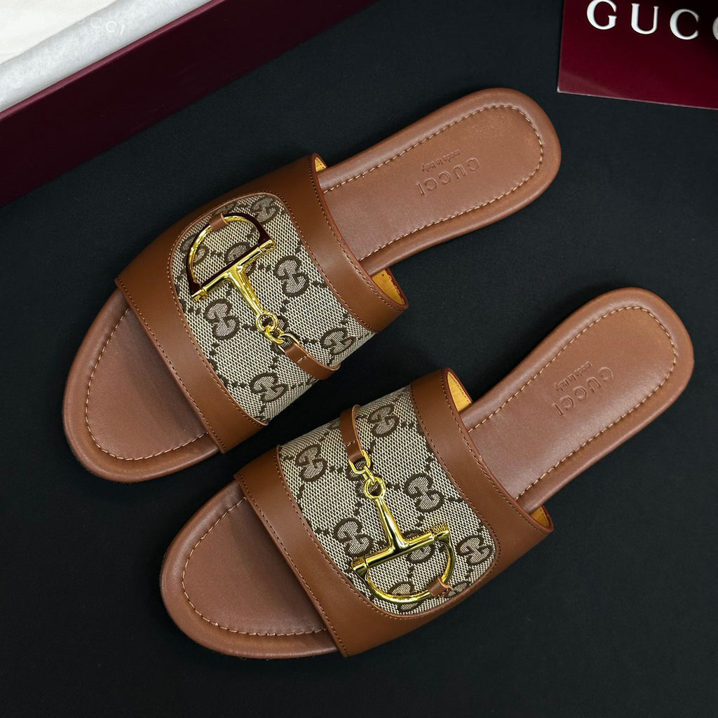 Gucci Women's Summer Fashion Casual Round Toe Flat Leather Horse Bit Buckle Sandals  Shoes #78393