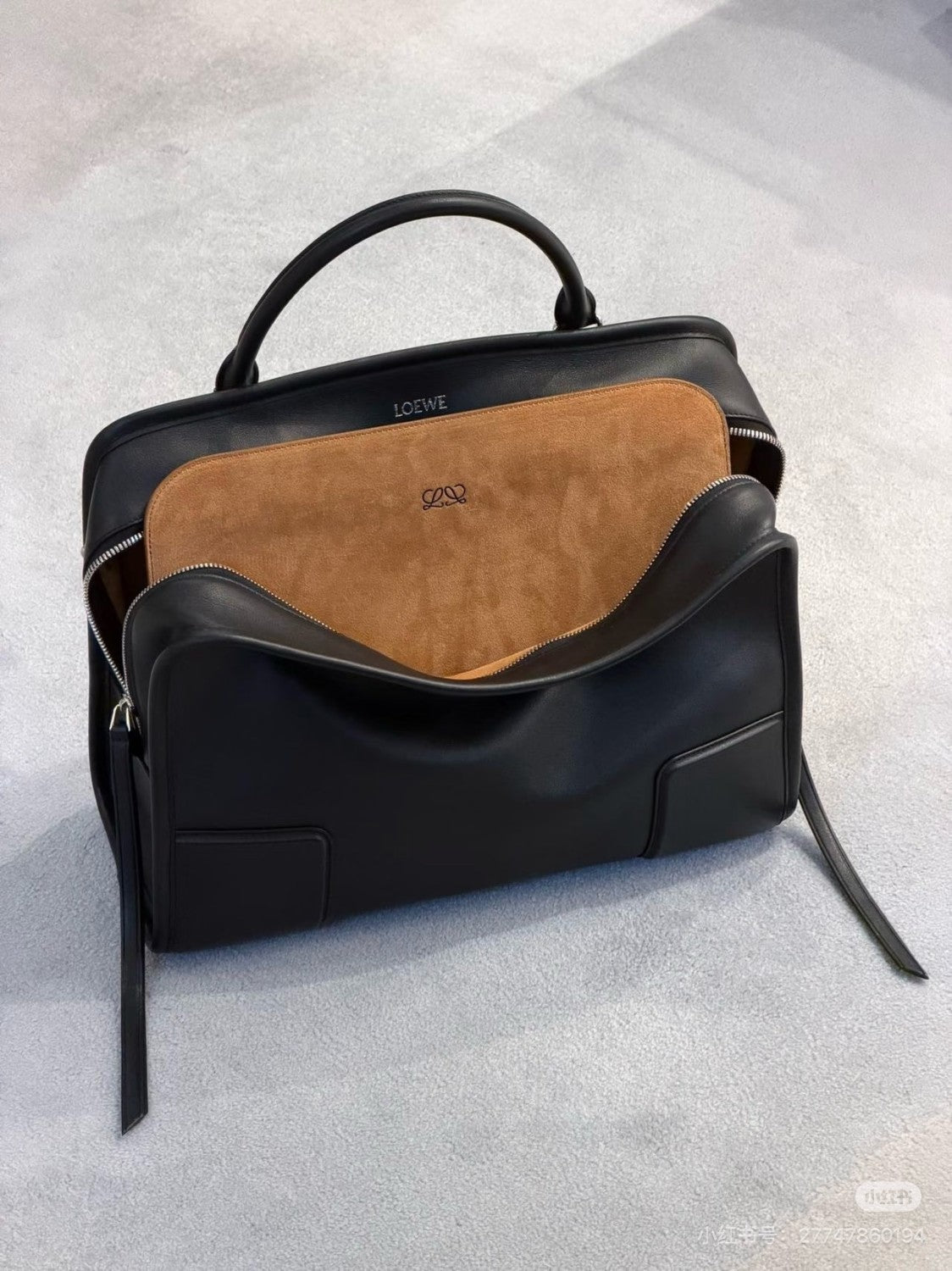Loewe Small Amazona Handbag Shoulder Bag Crossbody Bag Minimalist Two-tone Suede Handbag Small Square Bag A039as0x02 #82973A