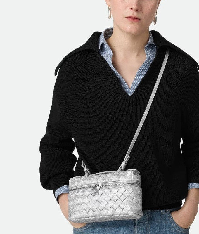 Bottega Veneta Women's New Woven Zipper Crossbody Bag Makeup Bags #195271