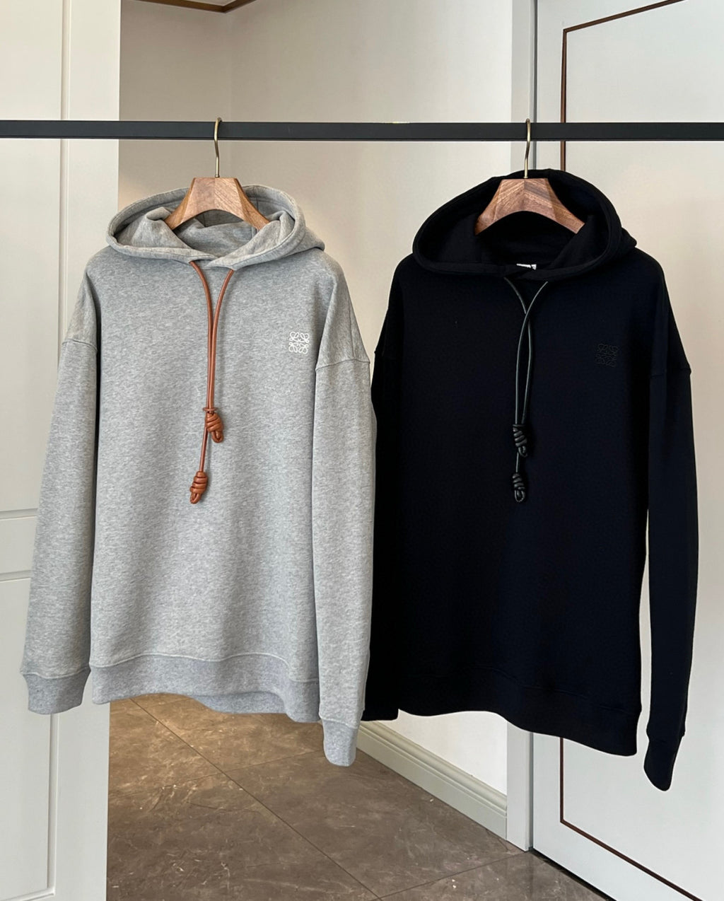 Loewe Men's Logo Embroidery Spring And Autumn Cotton Loose Solid Color Long Sleeve Pullover Hooded Drawstring Sweatshirt #75195