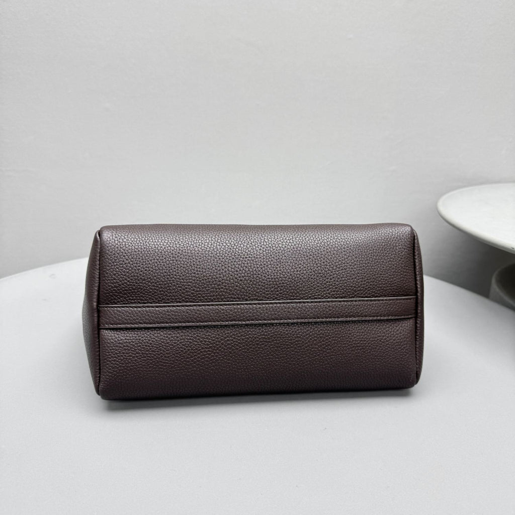 MiuMiu Women's Fashion Classic Solid Color Grain Leather Logo Handbag Shoulder Bag Bags 5BA304_2IFL_F0ZKS #79515