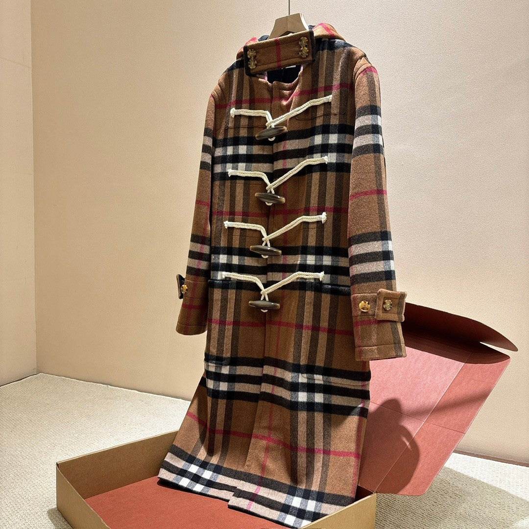 Burberry Men's And Women's Fall/Winter Fashion Casual Hooded Plaid Horn Button Long Coat Trench Jacket #79428