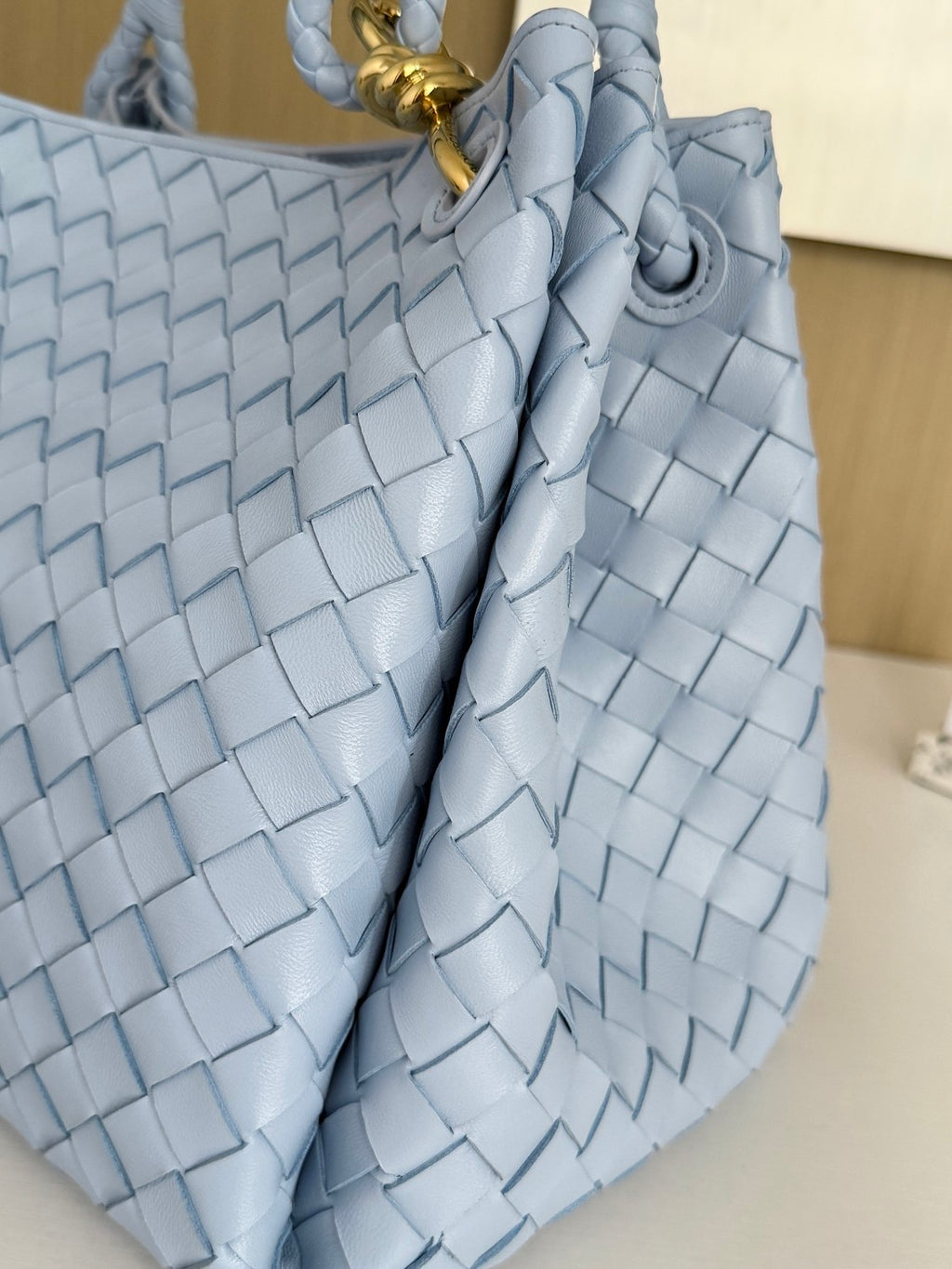 Bottega Veneta Large Parachute Women's Solid Color Lambskin Woven Tote Bag Bags #76484