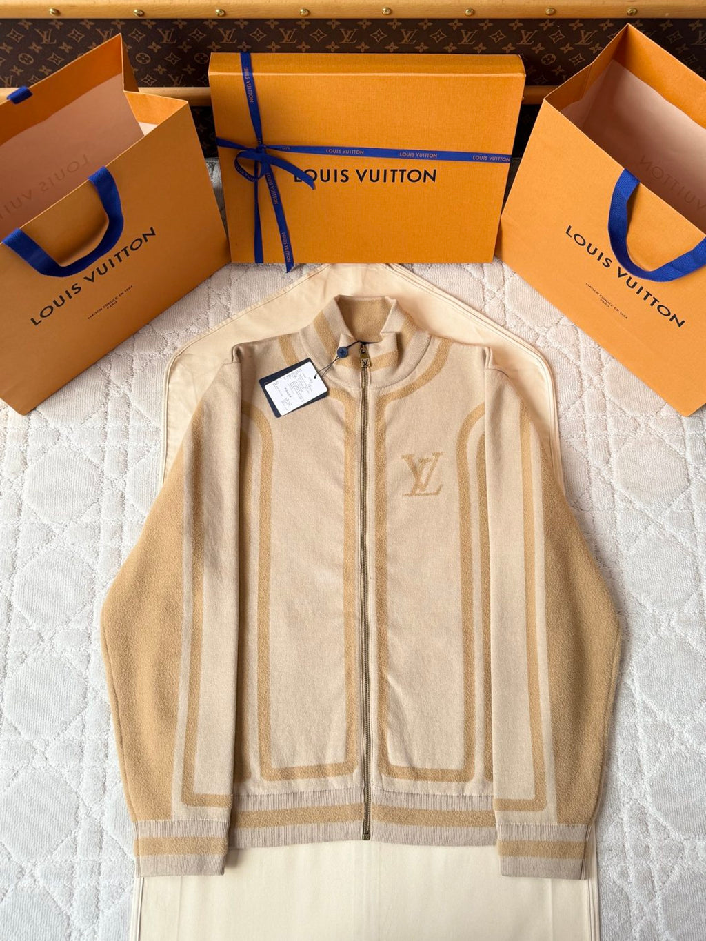 Louis Vuitton Knit Track Top 1AJBSH #334940