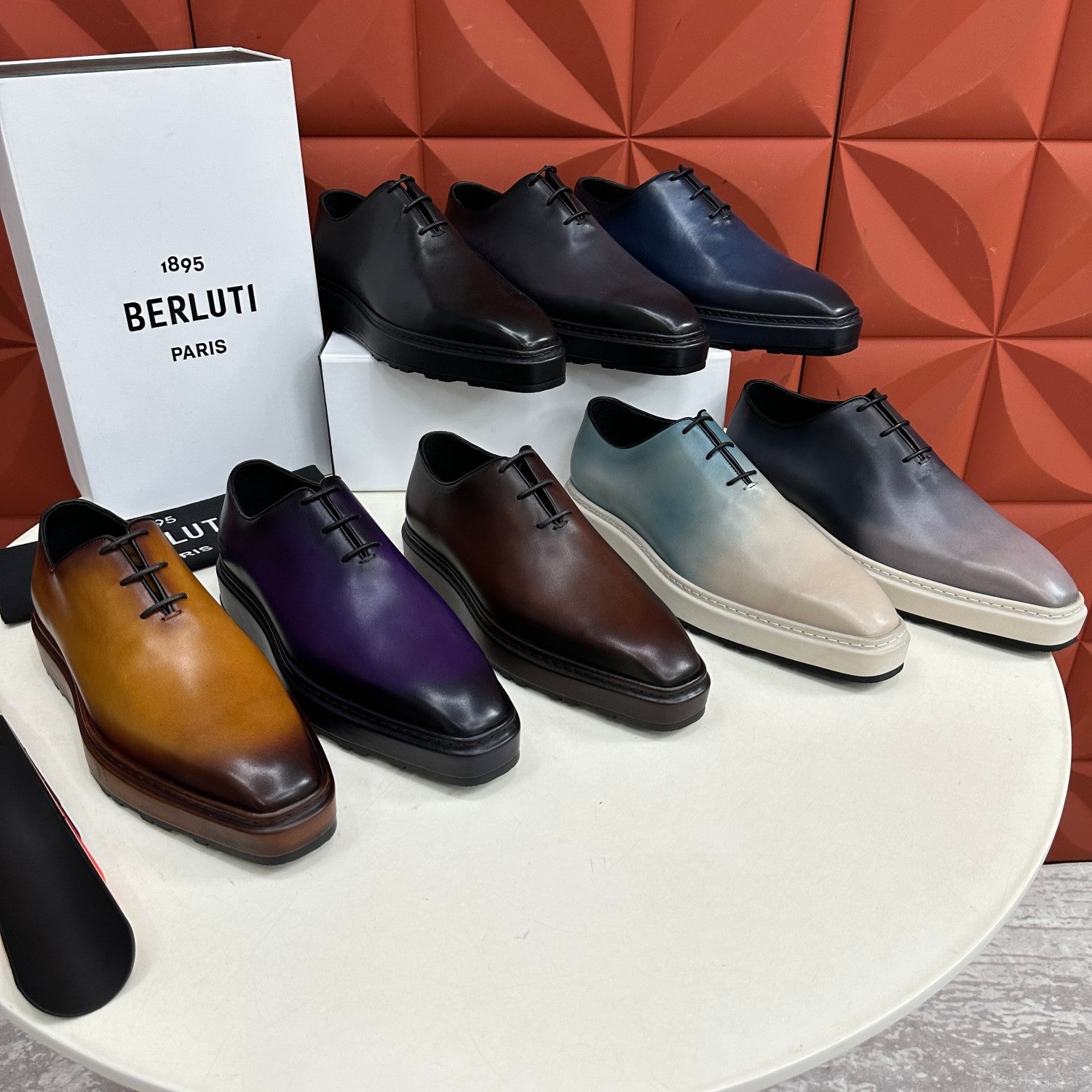 Berluti Alessandro Altof Men's Fall/Winter Fashion Classic Round Toe Slip On Lace Up Handcrafted Vintage Leather Oxford Shoes #79112