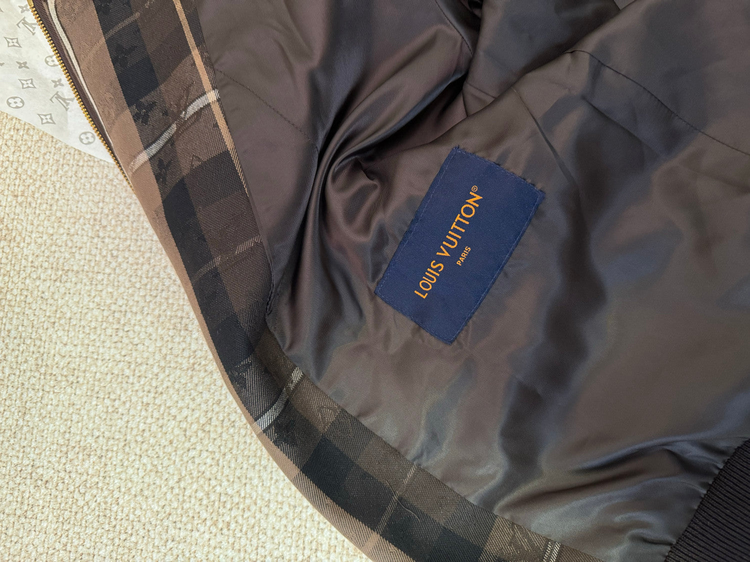 Louis Vuitton Tailored Hooded Blouson 1AIJQ8 #334997