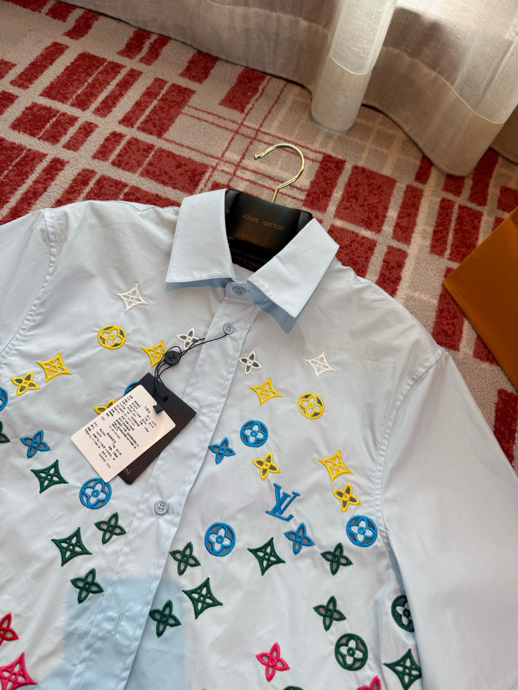 Louis Vuitton Men's and Women's Embroidered Logo Printed Single Breasted Solid Color Short Sleeve Shirt #76469