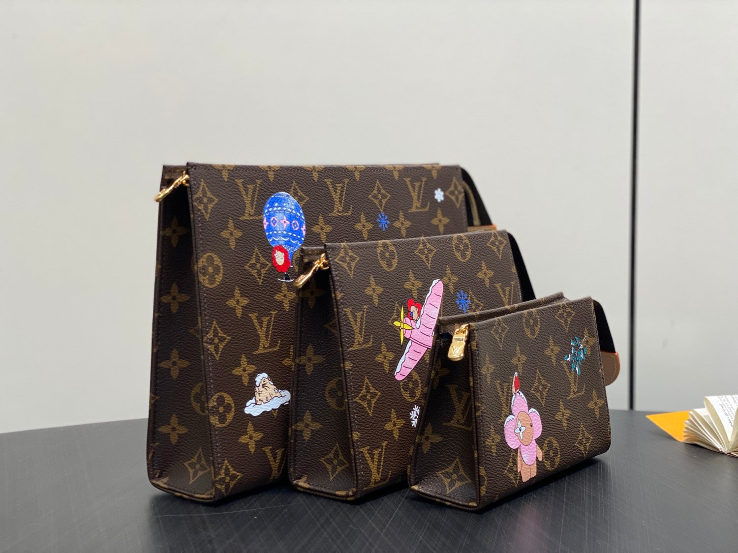 LOUIS VUITTON Trio Toiletry Bag Stylish Printed Luxury Toiletry Set Three-piece Handheld Bag Bags M15357 #81841A