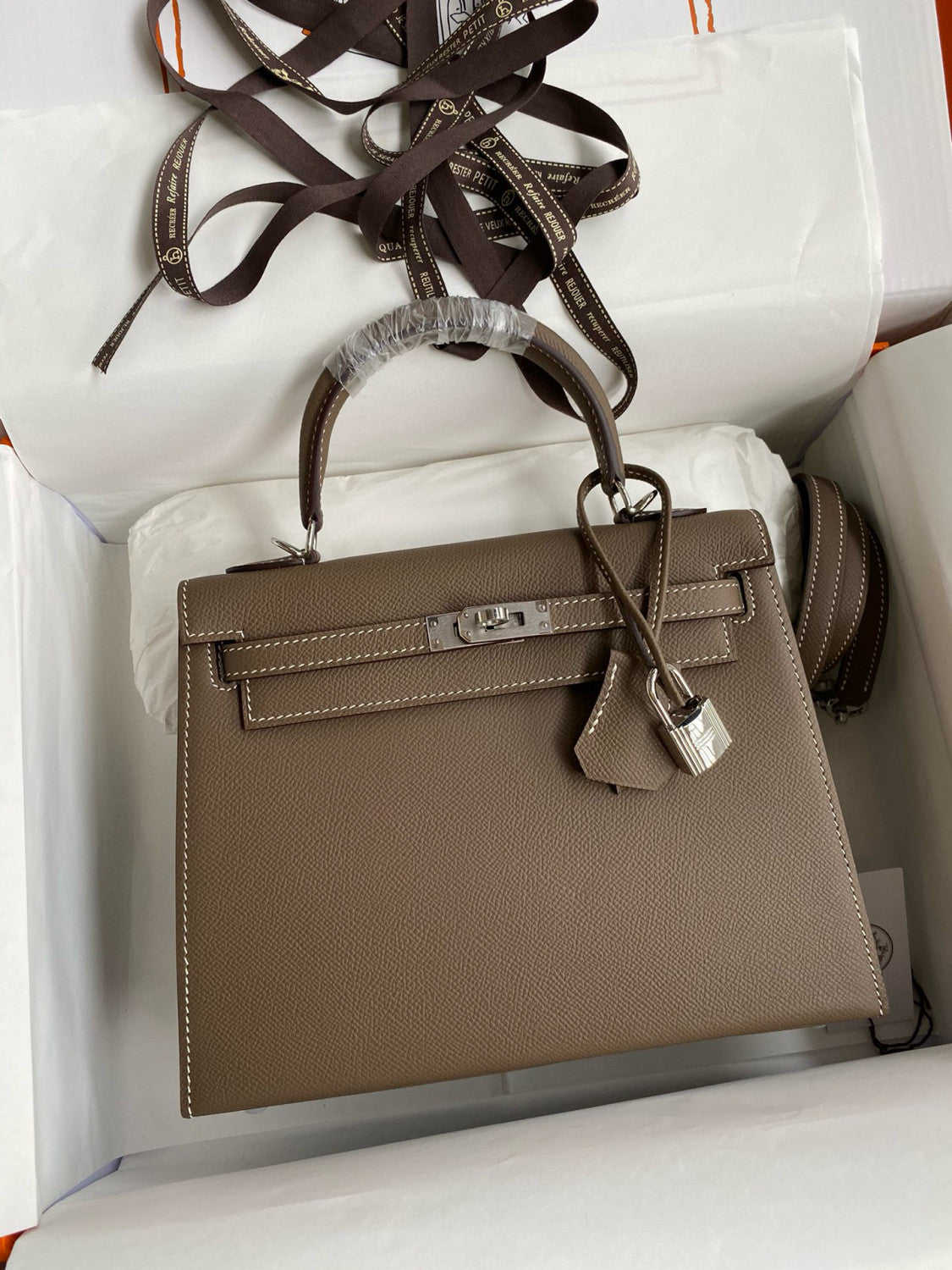 Hermes Kelly 25cm/28cm/32cm Epsom Original Leather Top-Grade Leather Handbag Bag Handcrafted Leather Bag From The Original Factory's Premium Custom Collection #194844