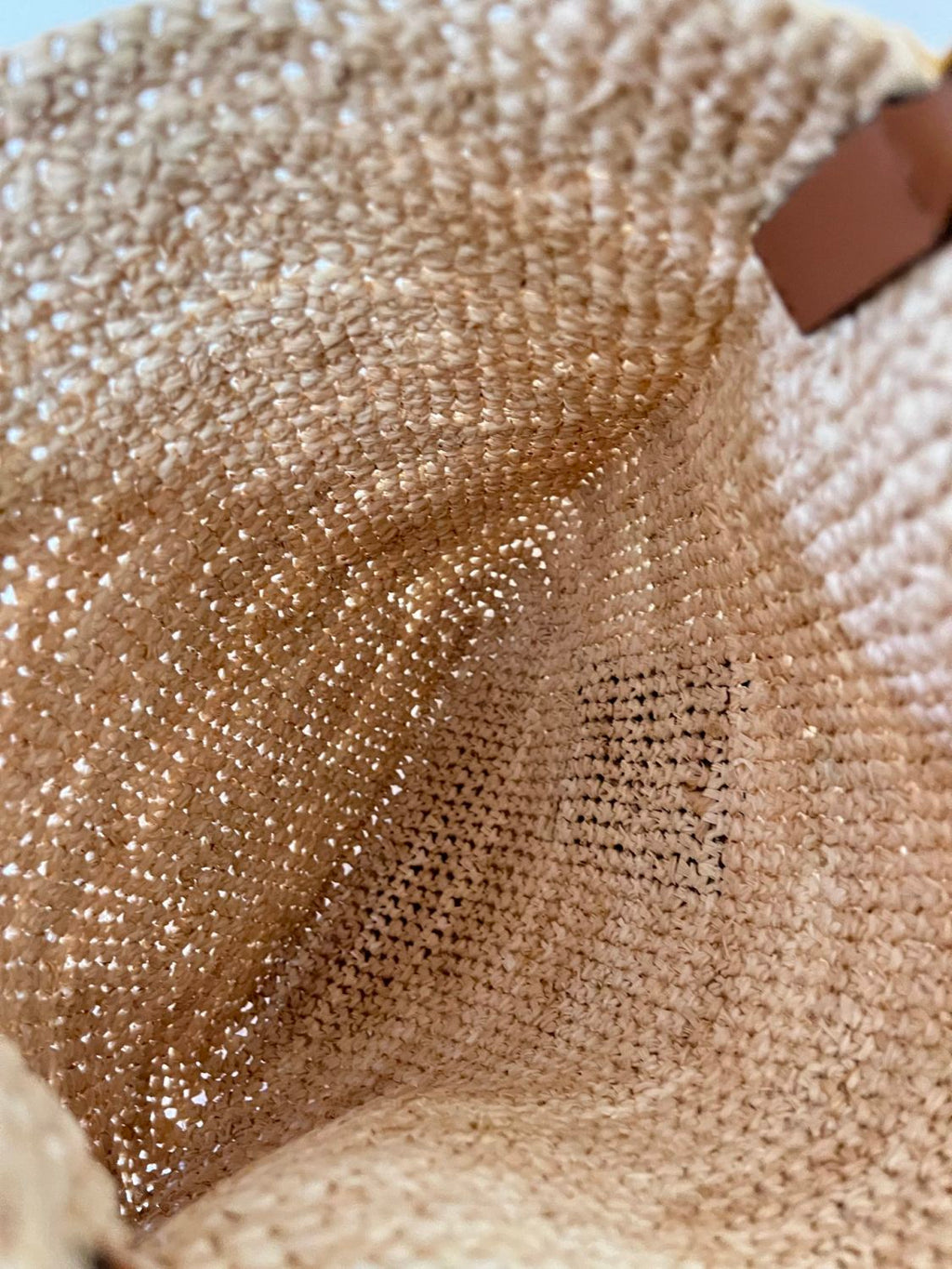 Loewe Women's Slit Adjustable Shoulder Strap Solid Color Woven Resort Style Raffia Mini Tote Crossbody Bag Bags #76331