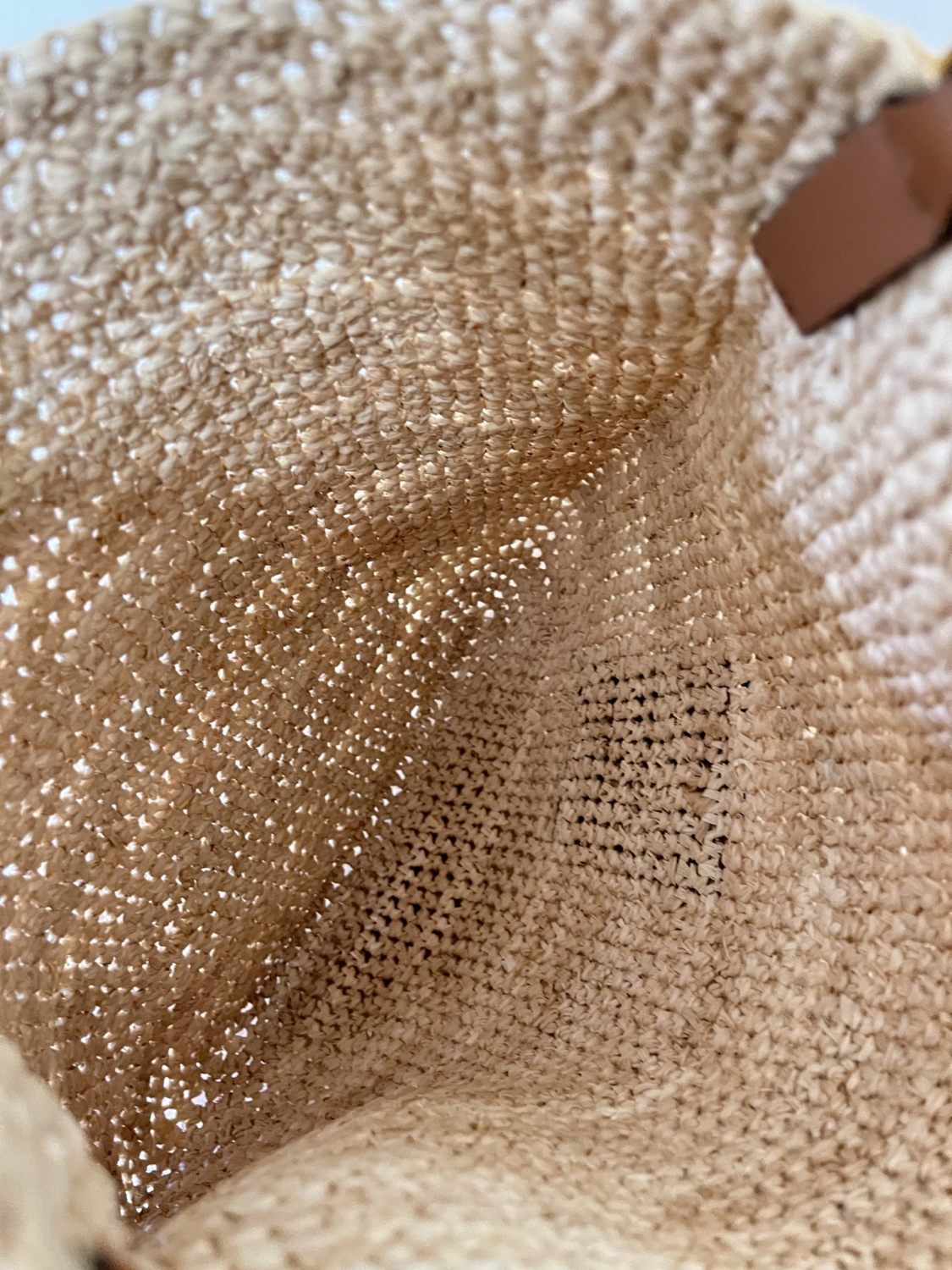 Loewe Women's Slit Adjustable Shoulder Strap Solid Color Woven Resort Style Raffia Mini Tote Crossbody Bag Bags #76331