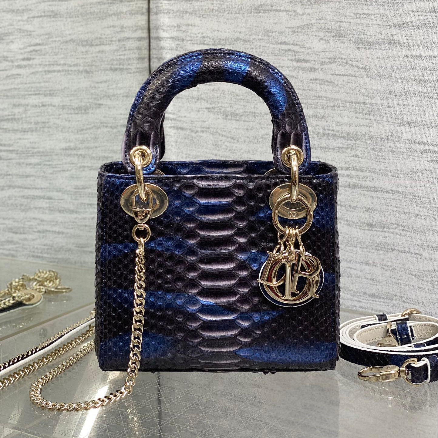 Dior Lady Women's Solid Color Metal Pendant Detachable Chain Shoulder Strap Snake Skin Single Shoulder Crossbody Handbag Bag Bags #77722